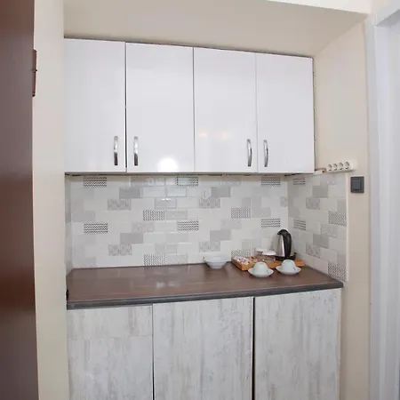 House 23 Apartment *